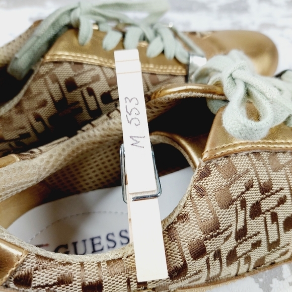 Guess W.G. Pearson Lace Up Metallic Gold Lace Up Athleisure Sneakers M553 - Picture 8 of 8